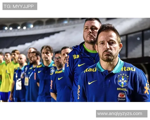 墨西哥足球当家球星：展现天赋与责任引领国家队冲击世界杯